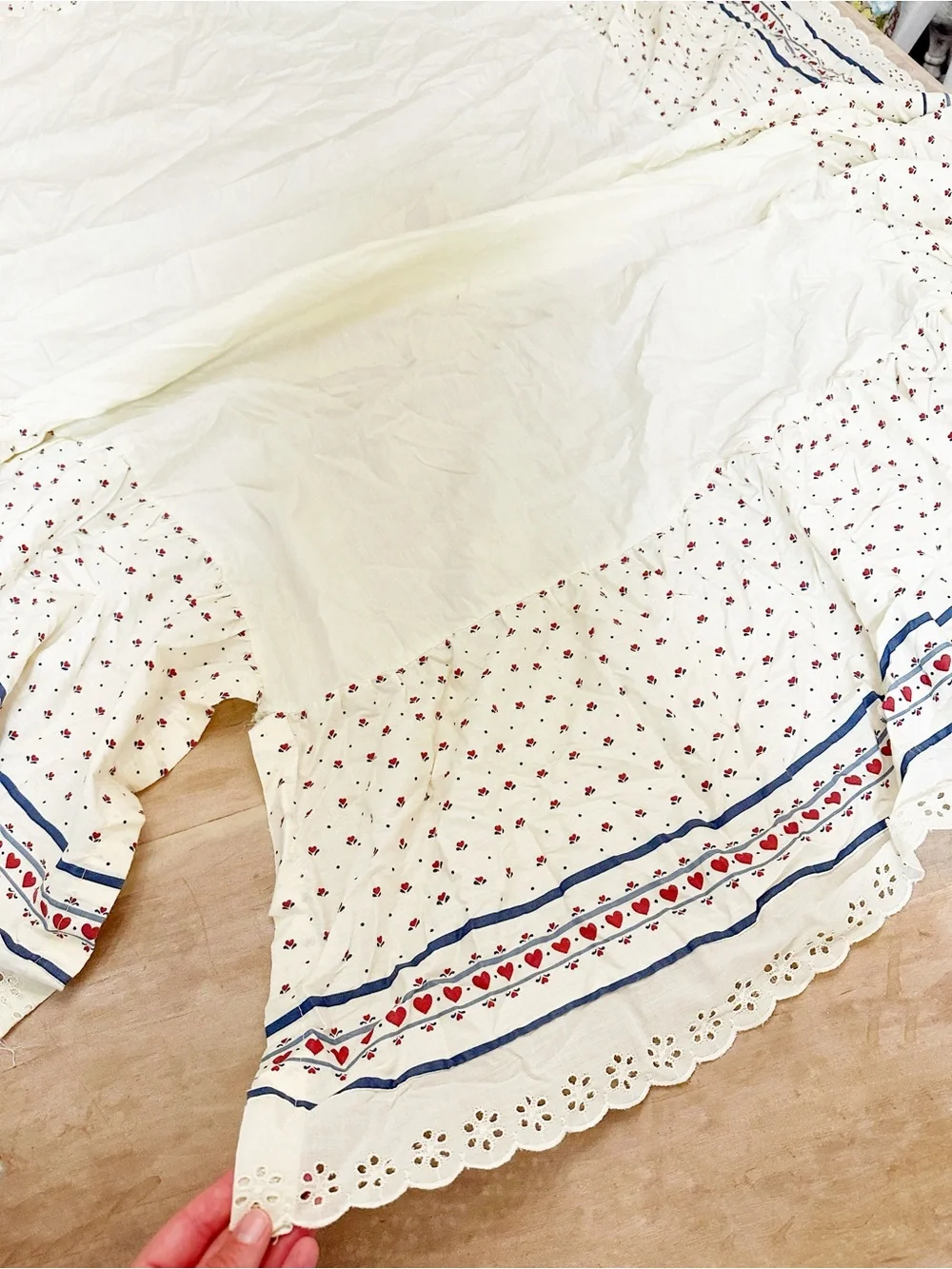 Nursery crib skirt and organizer